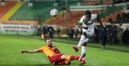 Alanyaspor evinde mağlup oldu